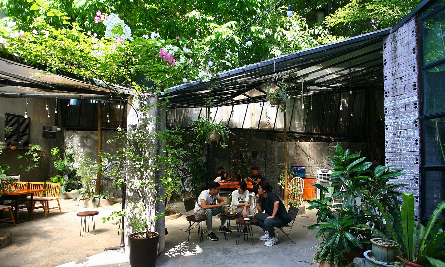 Thiet-ke-quan-cafe-binh-dan-0