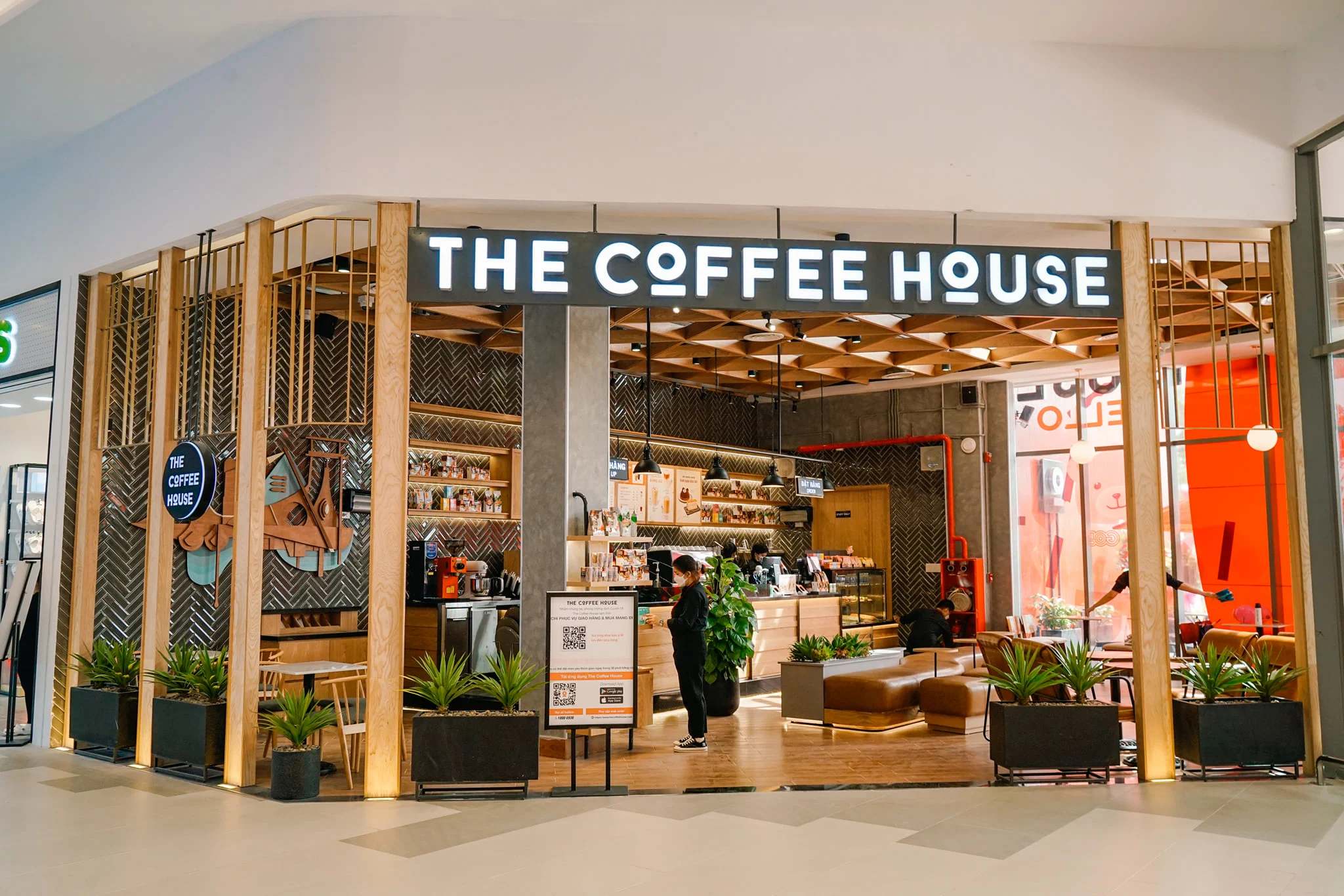 Thiet-ke-nha-hang-cafe-0